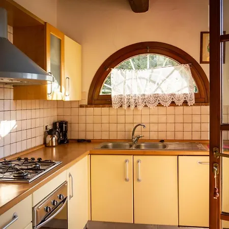 Case&colline Grazia Holiday home Montescudaio